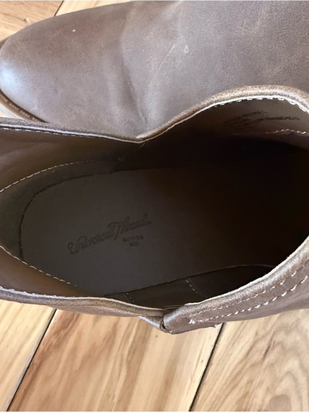 Universal Thread Shoes - Picture 7 of 9